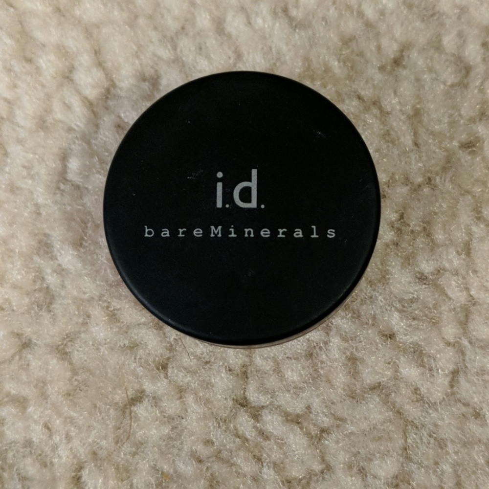 Bare minerals all over face color